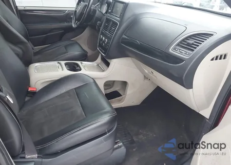 2019 Dodge Grand Caravan Sxt z USA, uszkodzony, nr VIN 2C4RDGCG1KR804703